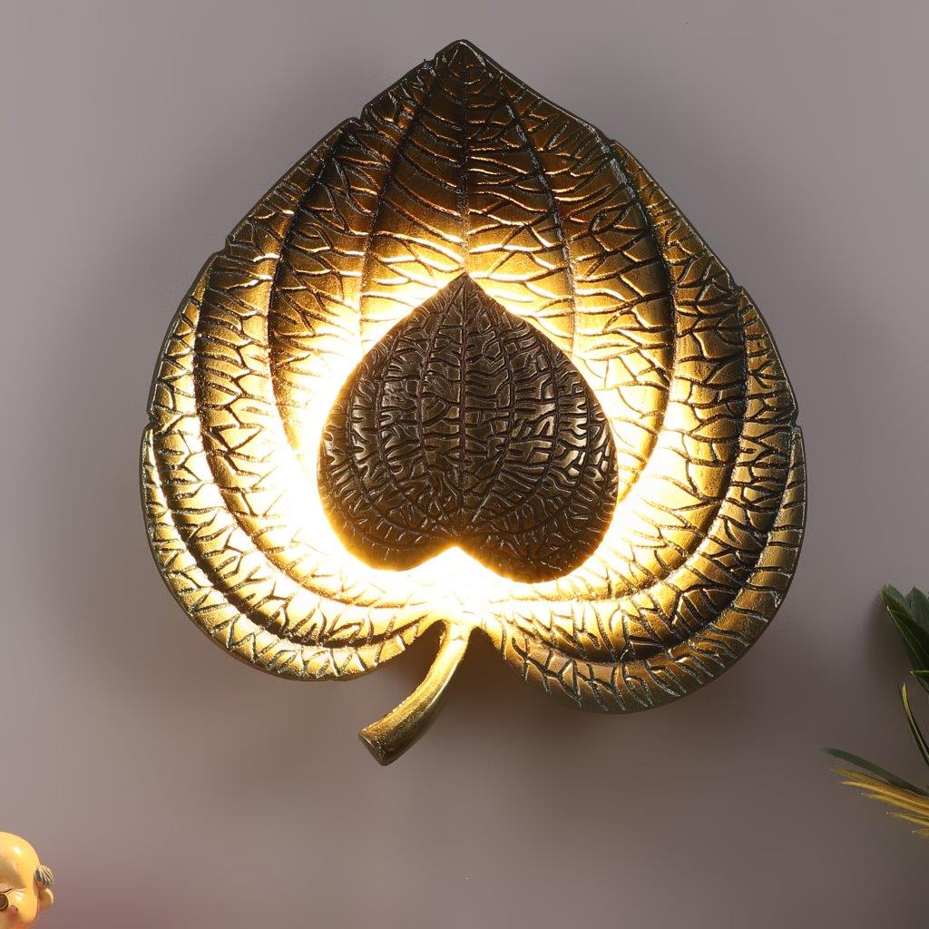 Brass Antique Metal Wall Lights - 1015 - Included Bulb