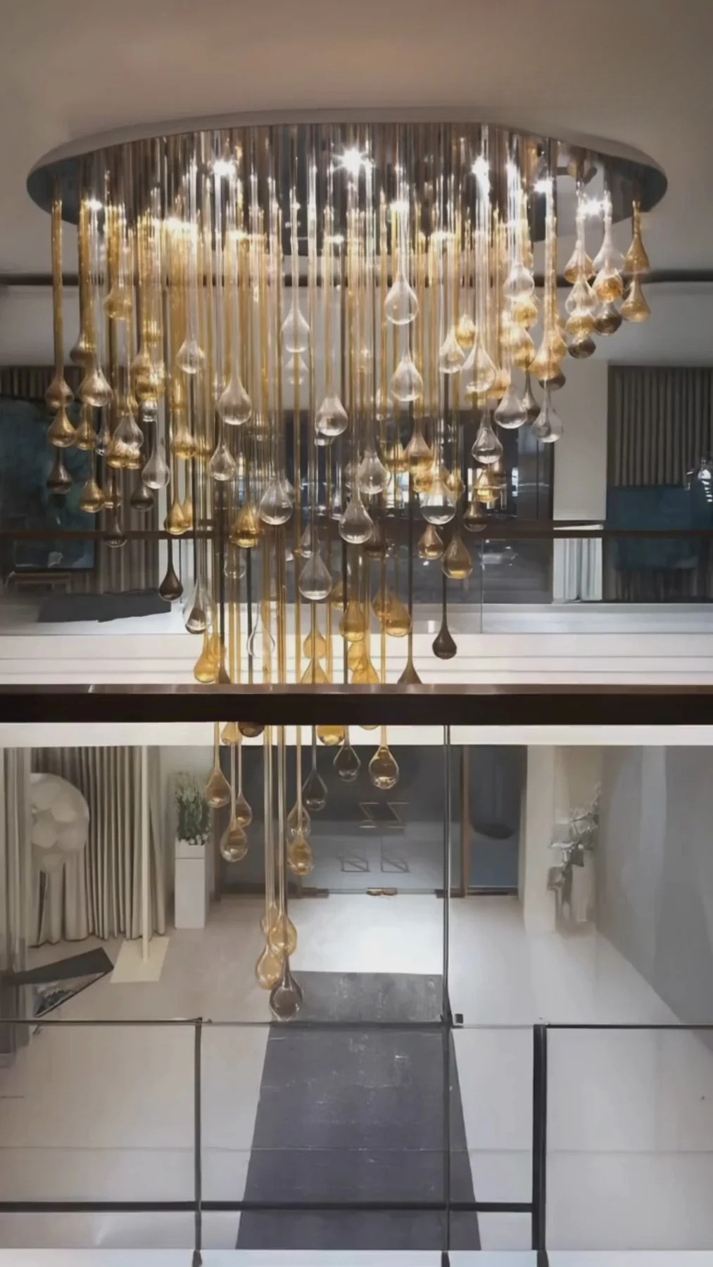 Aurora Luxe Duplex Chandelier – Grand Atrium Crystal Lighting