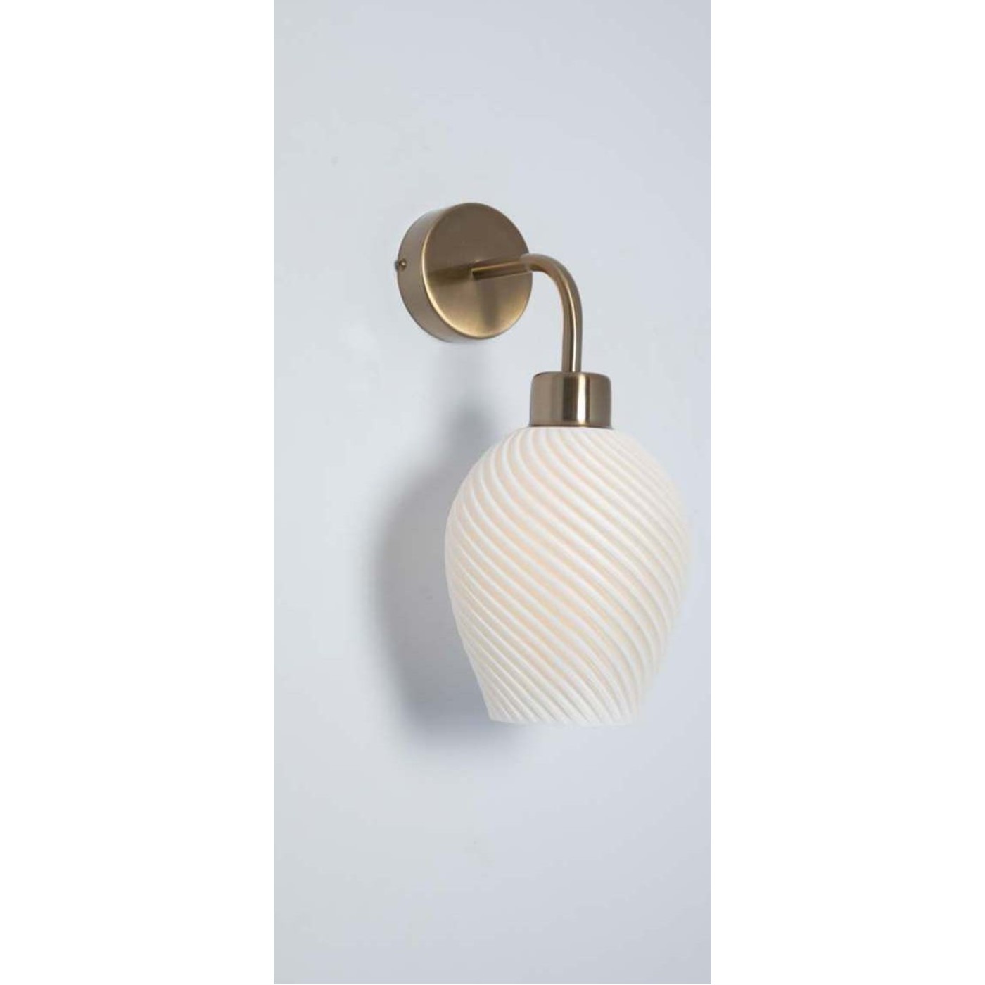 1650-WAB Modern Wall Light