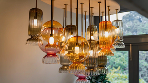 Sovereign Ember Glass Cluster Chandelier – An Antique-Inspired Statement for Dining & Foyer Spaces
