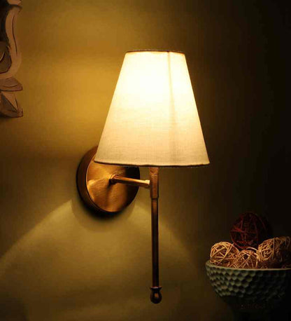 Veira Gold Iron Wall Light  | E27 holder | Included Bulb | Eliante by Jainsons Lights