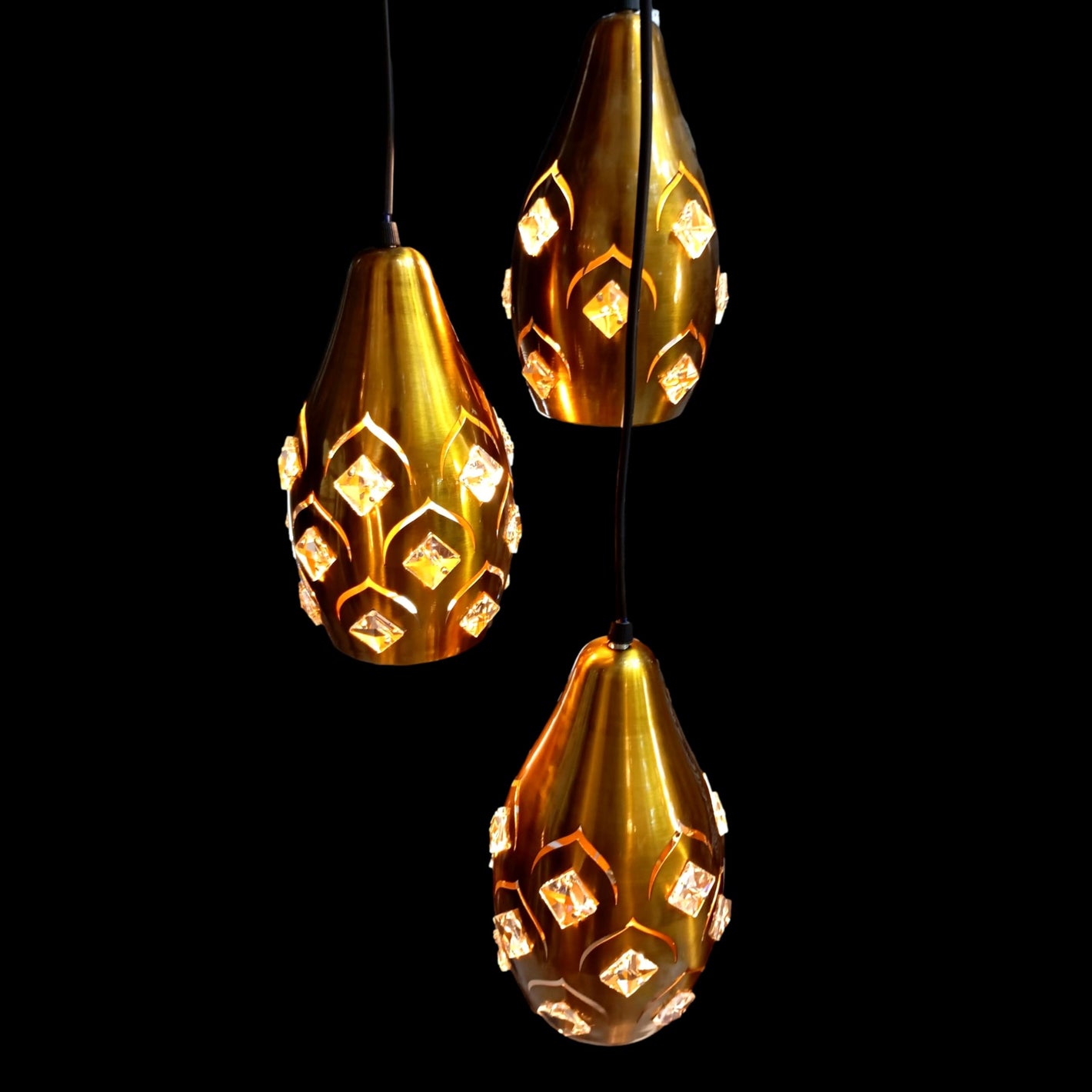 ELIANTE by Jainson Lights | Metal Gold Base Hanging Light | Clear Glass Shade | E27 Holder | Without Bulb | CC-2211 | Hanging Lights for Living Room