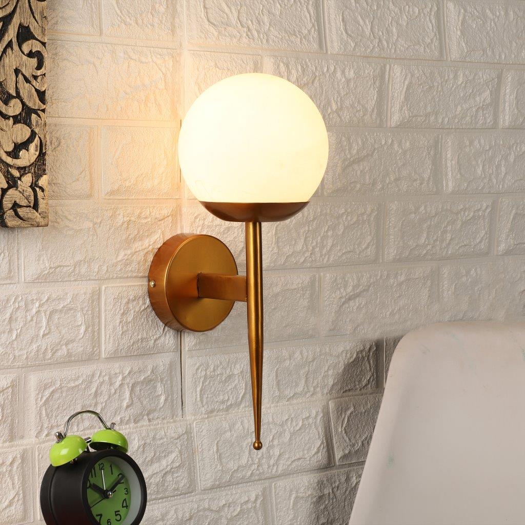 Dorada Gold Metal Wall Light  7301-1W-CFL-HALO