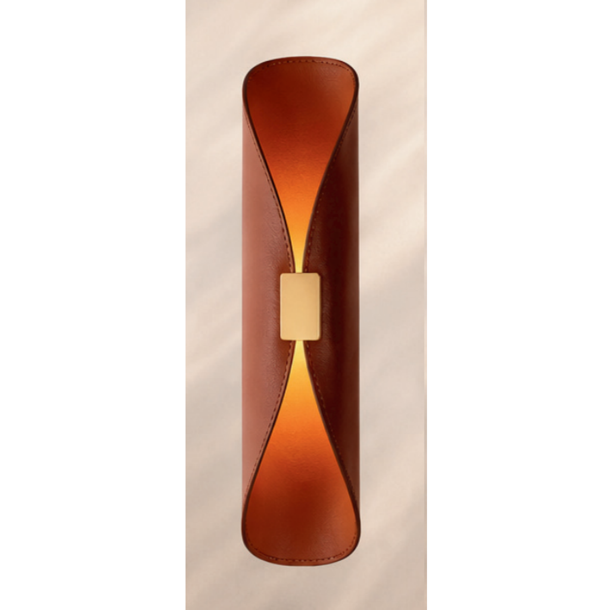 JS-DIV Leather Wall Light Family (page 051) – Brass Wall Light
