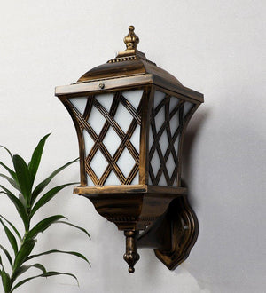 ELIANTE Gold Aluminium Outdoor Wall Light - EXPREES- WL- GD