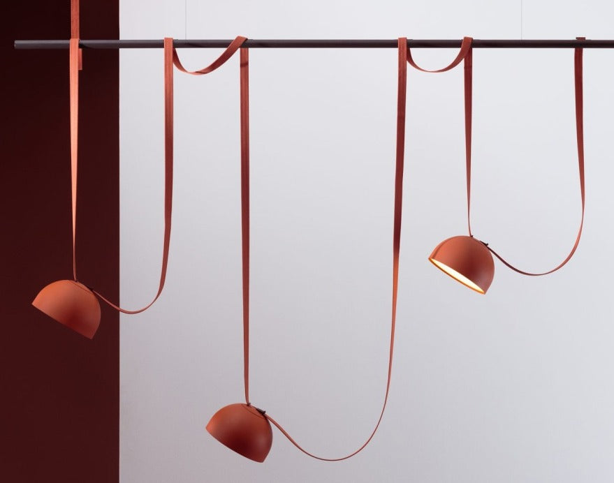 JS-GL-7033 - Maroon & Black Metal & Leather & Acrylic Belt Link Track Lighting System