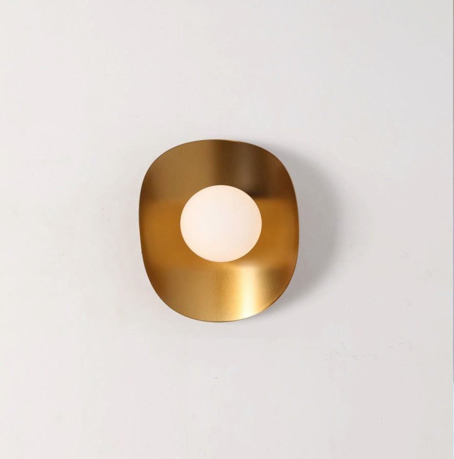 JS-GL-9670-W - Antique Brass Metal & Glass Modern Wall Light