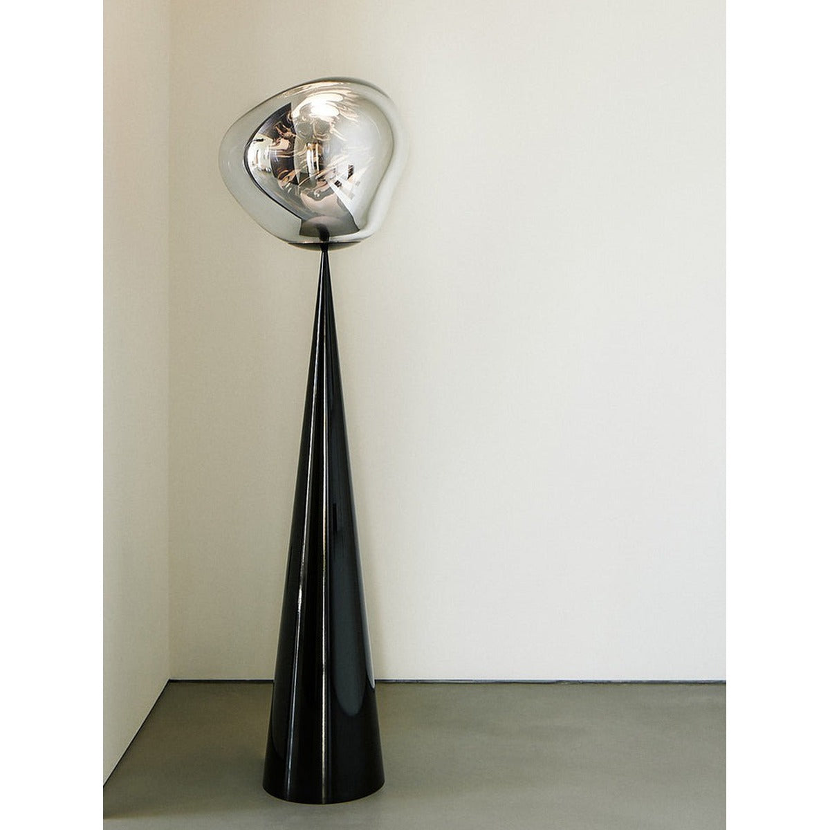 029-1F 1XE27 Floor Lamp