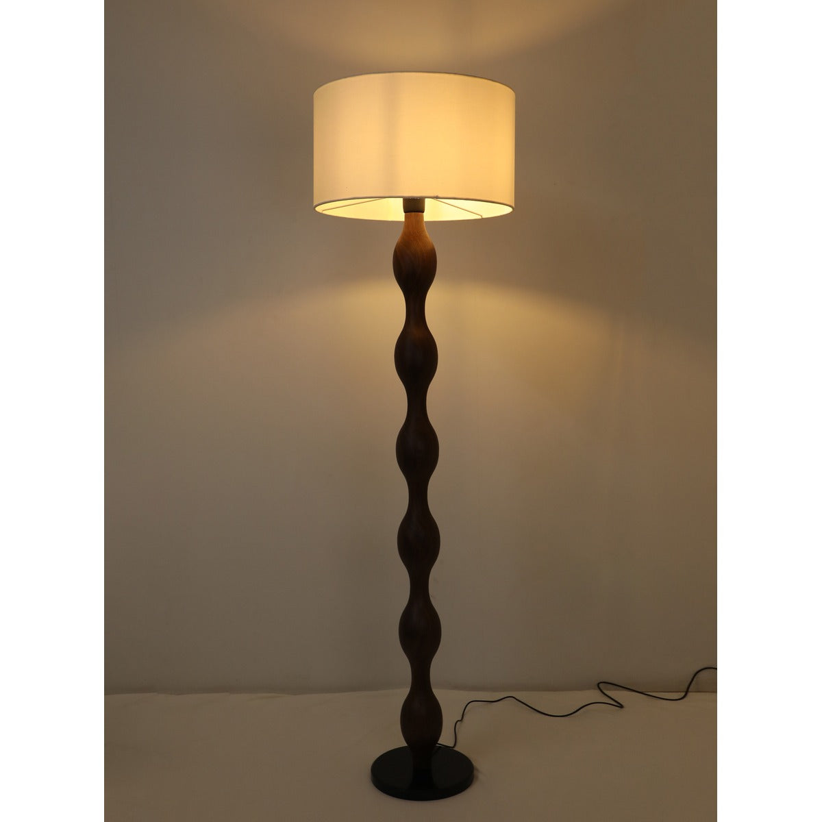 JS-GL-055-WD - Black & Dark Wood Metal & Fabric Shade Wooden Floor Lamp