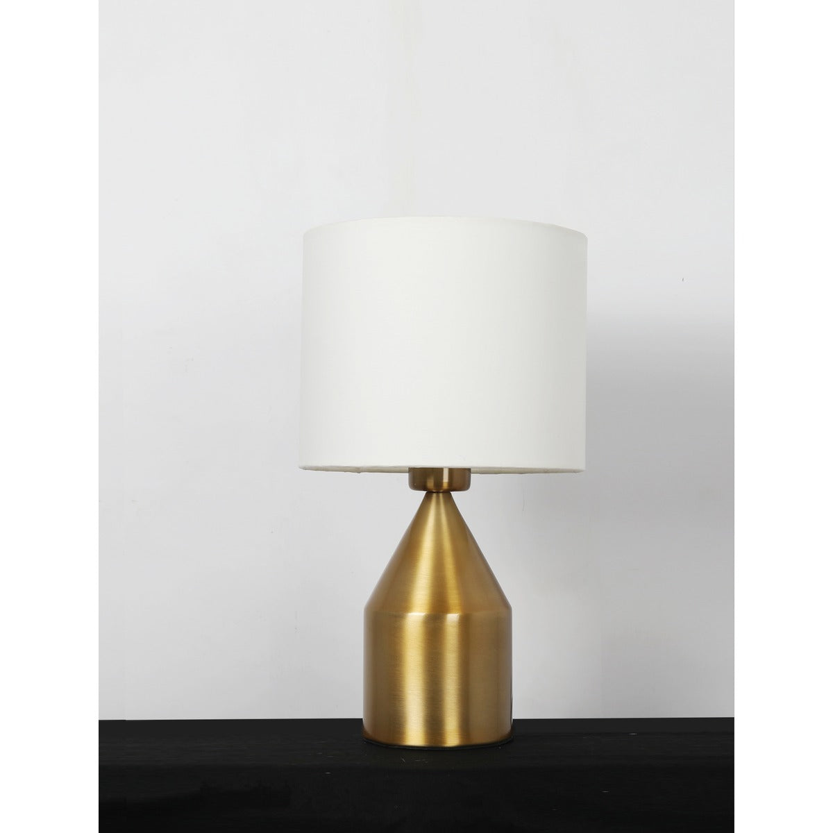 JS-GL-6625-T - Antique Brass Metal & Fabric Shade Modern Table Lamp