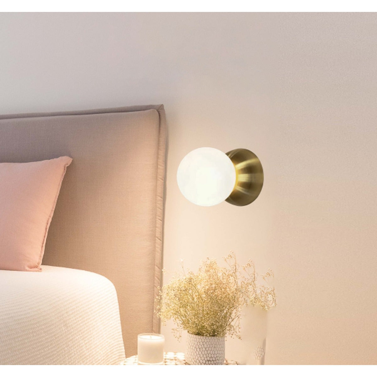 JS-GL-76041 - ANTIQUE BRASS METAL Glass Ball Wall Light