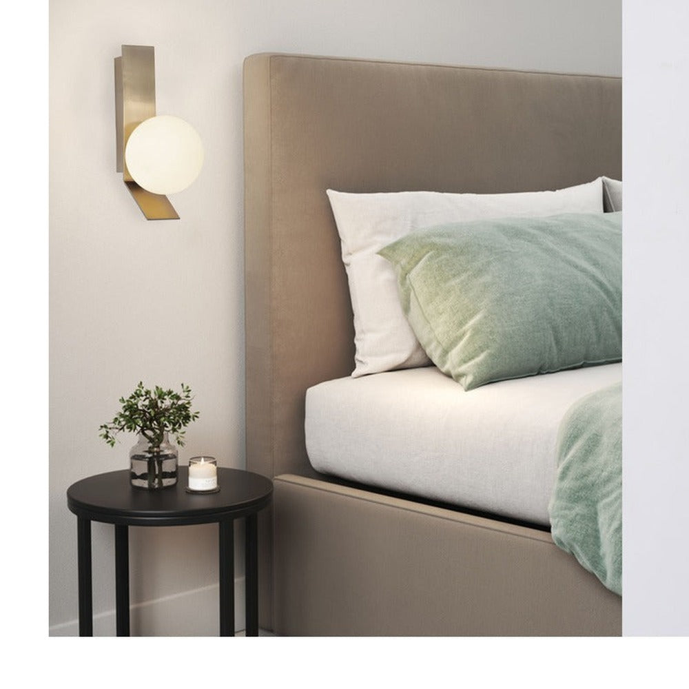 JS-GL-2183-1 - Antique Brass Metal & Glass Modern Wall Light