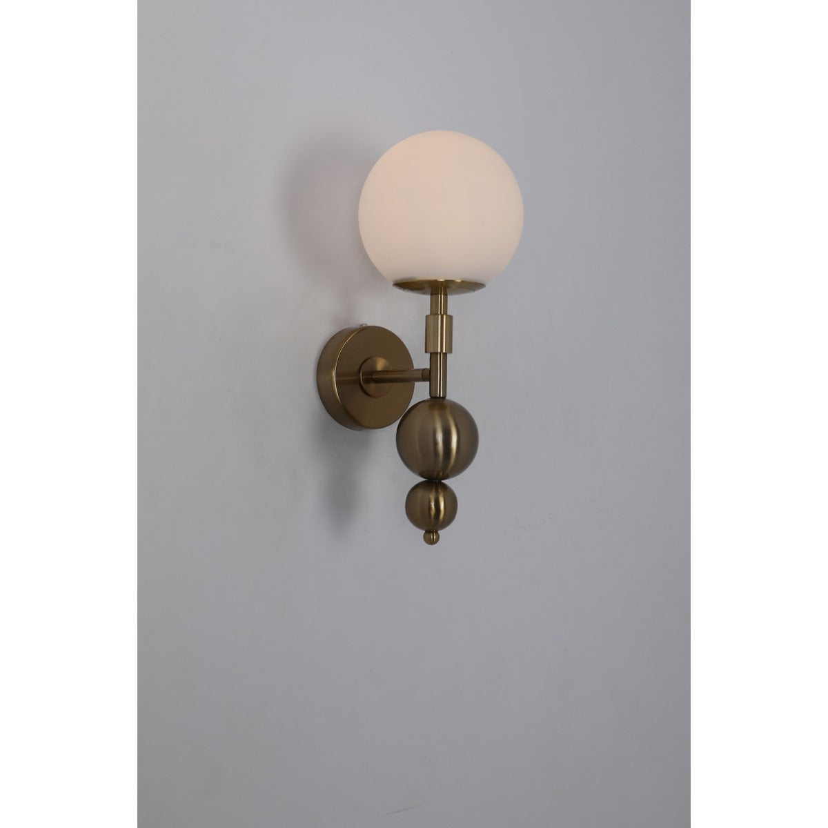 055-W 1XE27 Wall Light