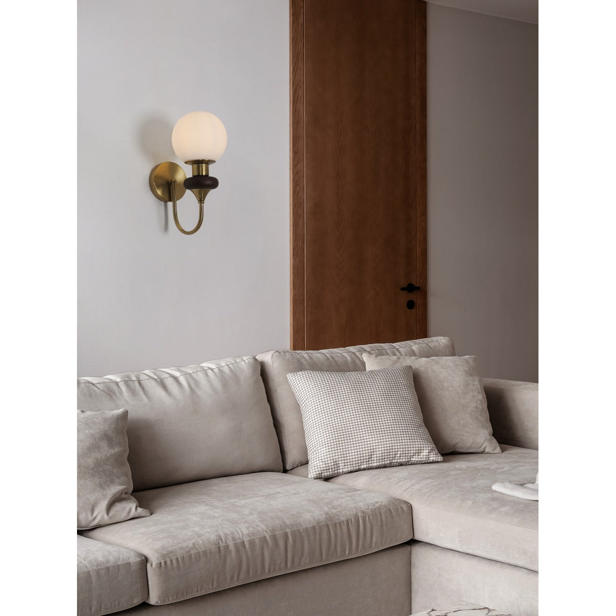 JS-GL-2565-CP - Antique Brass Metal & Wood & Glass Wooden Wall Light