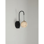 4053-W 1XG9 Wall Light