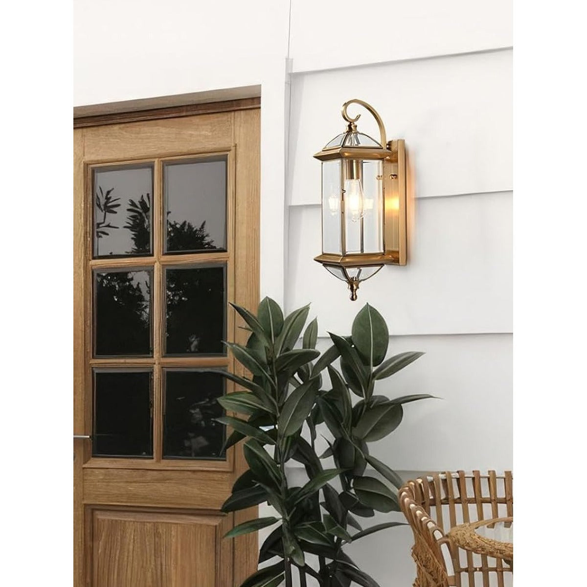 JS-GL-6006-W - Antique Brass Metal & Glass Outdoor Wall Light