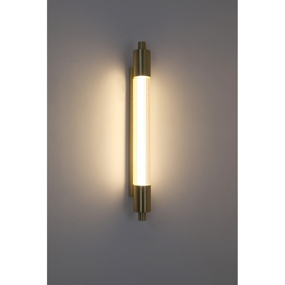 JS-GL-799-540 - Antique Brass Metal & Glass Modern Wall Light