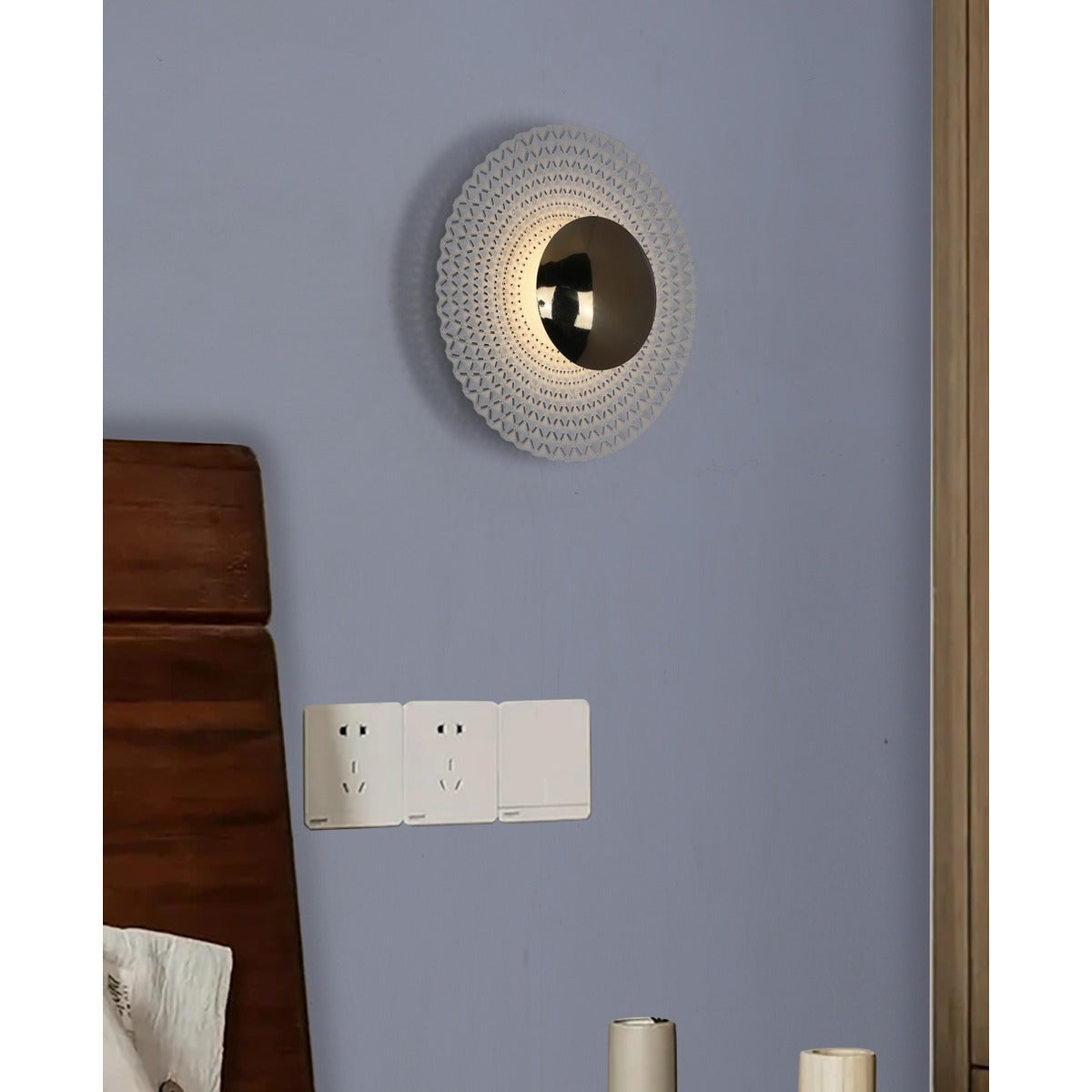8412-W Led Wall Light