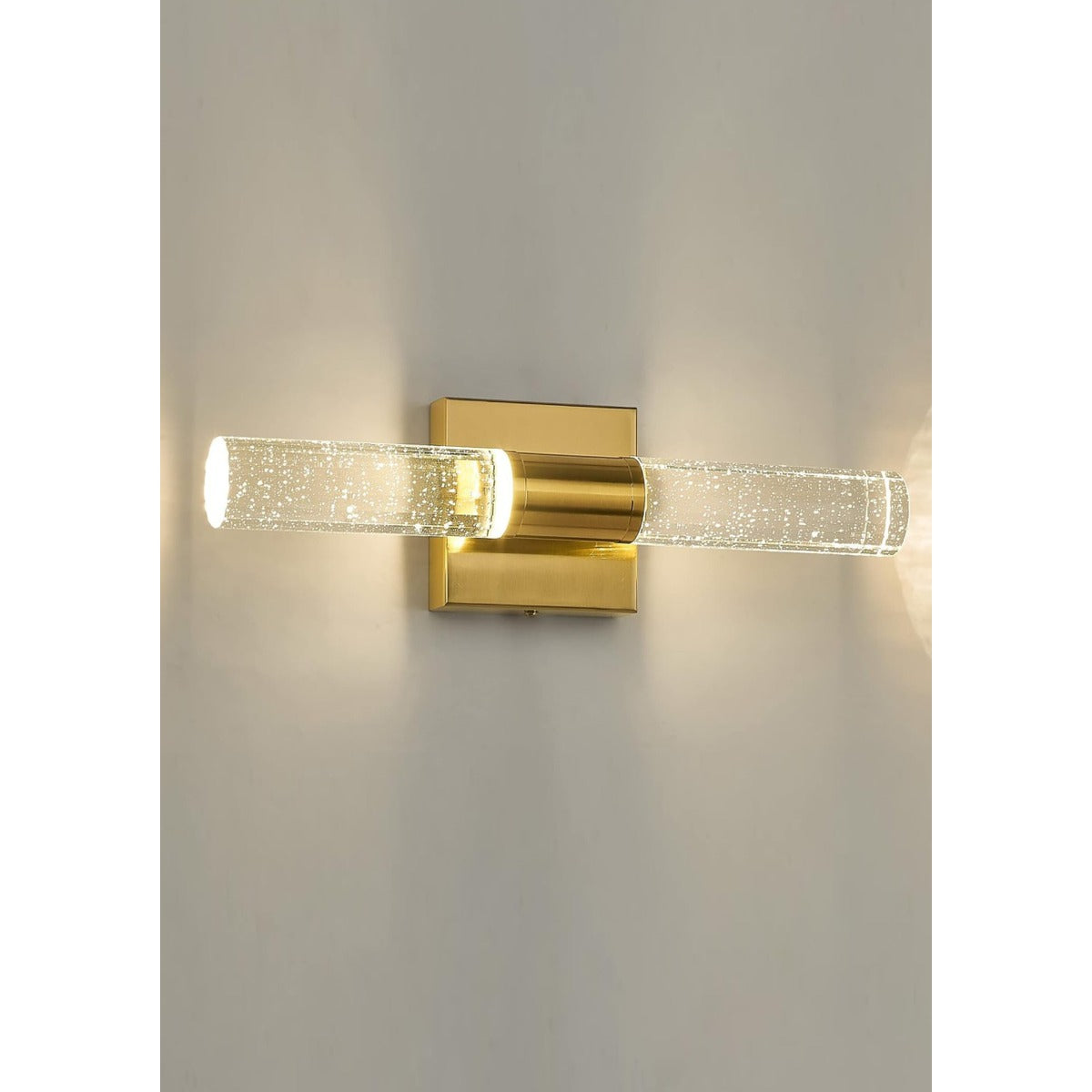 889-W Led (3 in 1) Wall Light