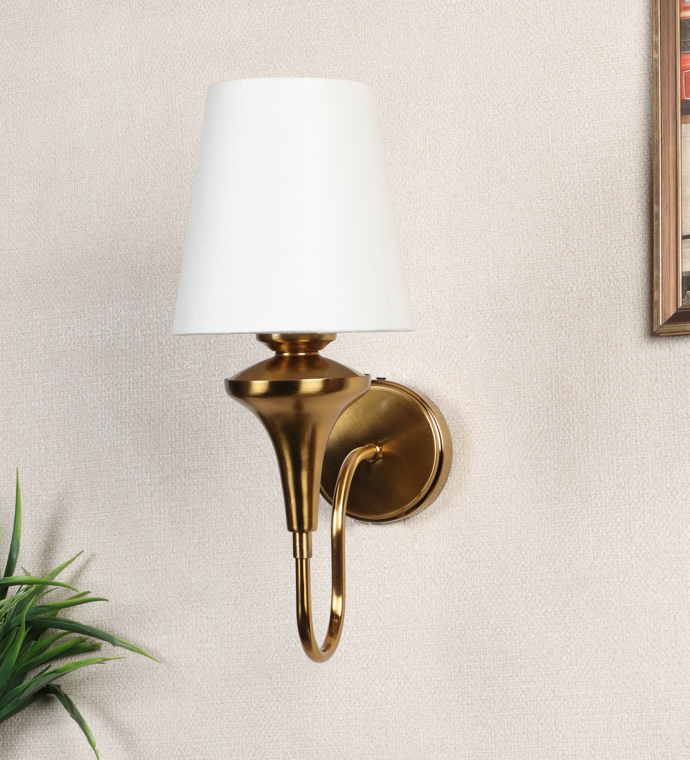 Eliante by Jainsons Lights | Gold Iron Wall Light | KUPPI-1W-WH