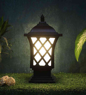 Shynara Black Aluminium Gate Light  | B22 holder | Included Bulb | Eliante by Jainsons Lights