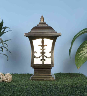 Glisera Gold Aluminium Gate Light  | B22 holder | Included Bulb | Eliante by Jainsons Lights