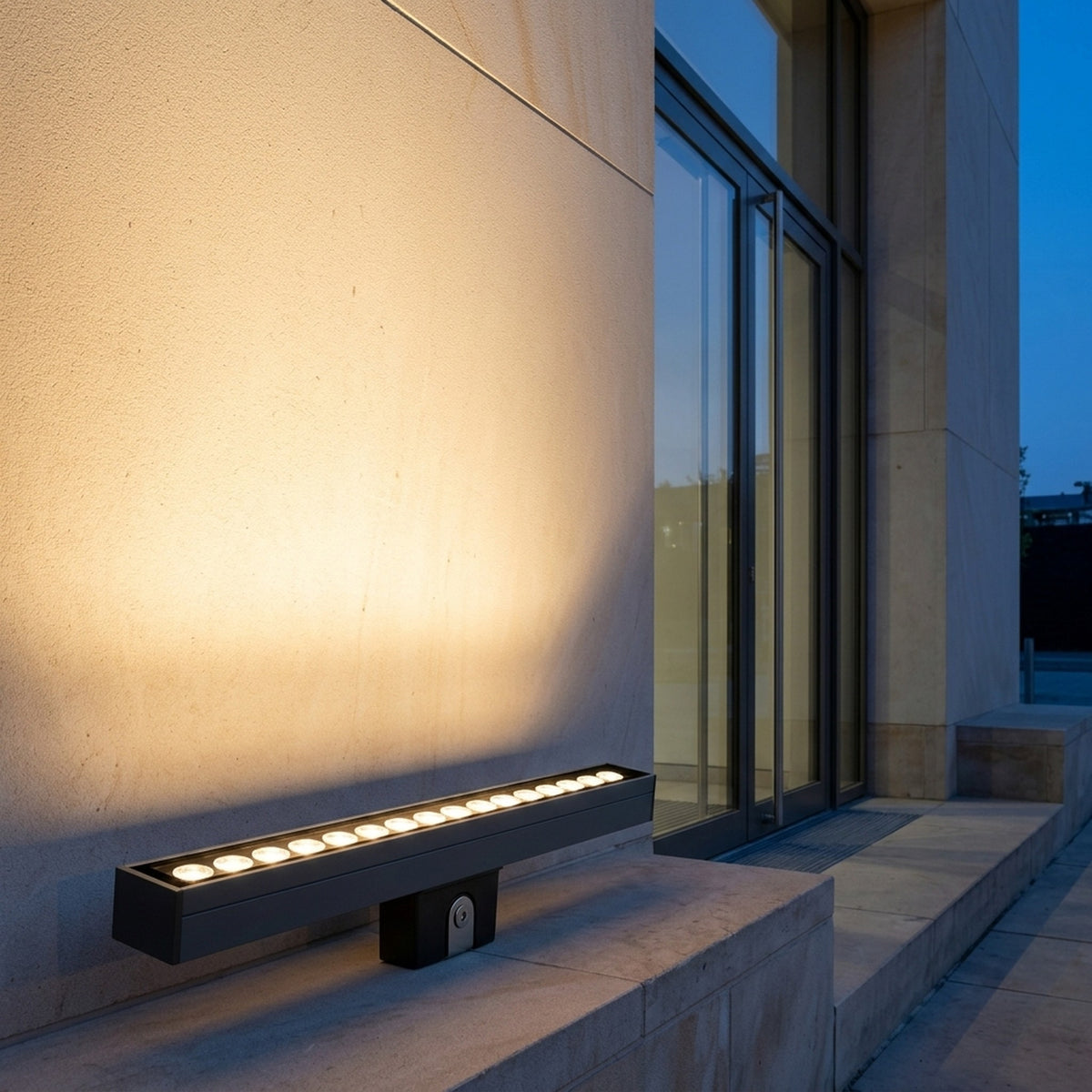 Outdoor LED Wallwasher And Beam Lights
