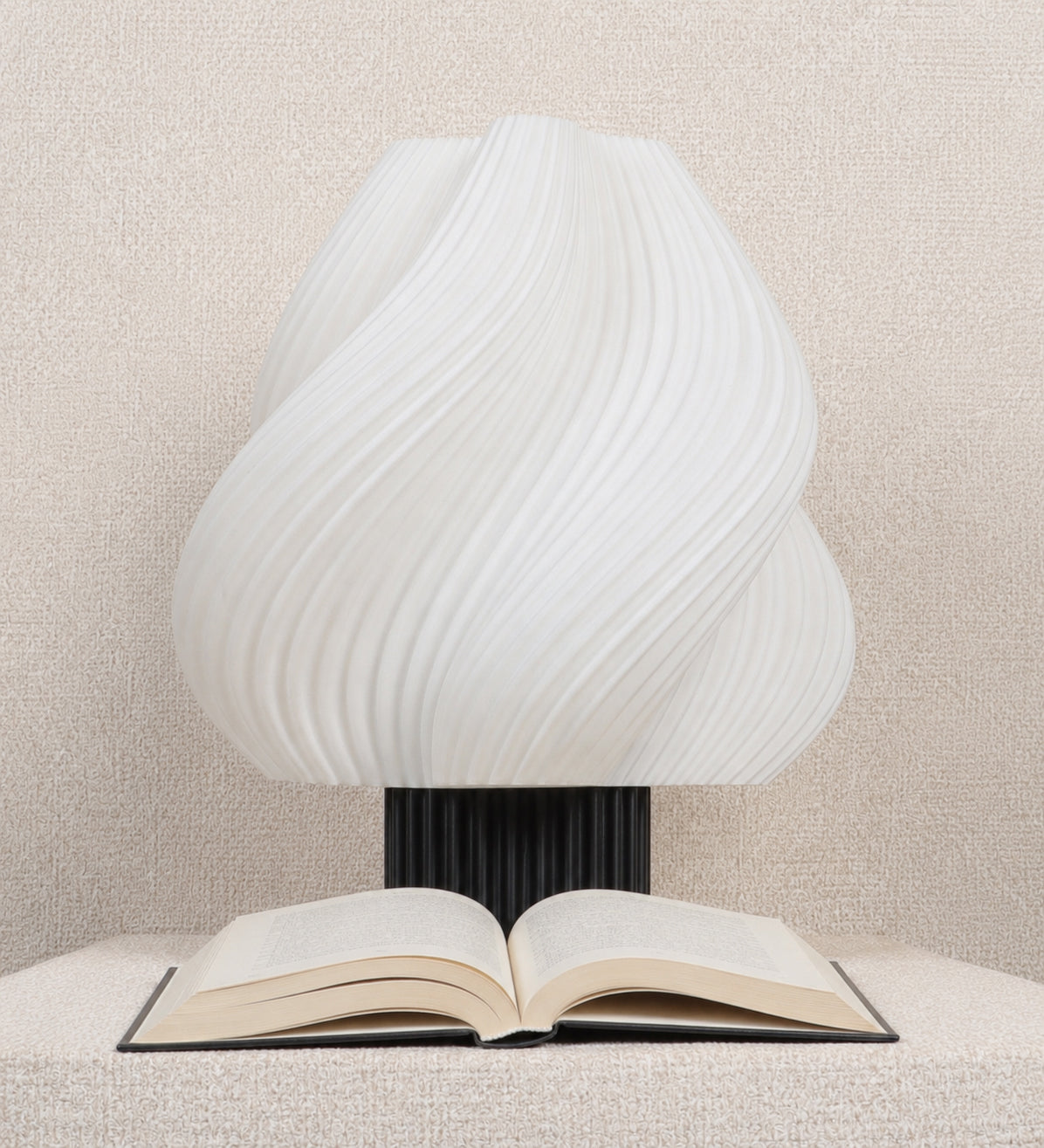 Eliante by Jainsons Lights | Black Acrylic Table Lamp | TL-8008