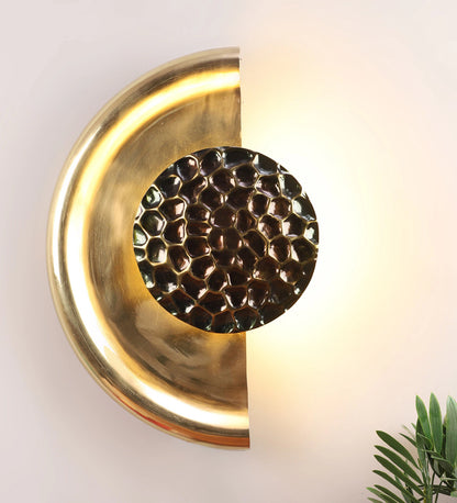 Brass Antique Metal Wall Light | 1013 | Included Bulb | Eliante by Jainsons Lights