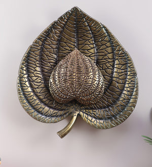 Serenity Metal LED Novelty Wall Light (Brass) | 1015 | Included Bulb | Eliante by Jainsons Lights