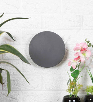 Bailar Grey Aluminium Outdoor Wall Light | 7080 | Included Bulb | Eliante by Jainsons Lights