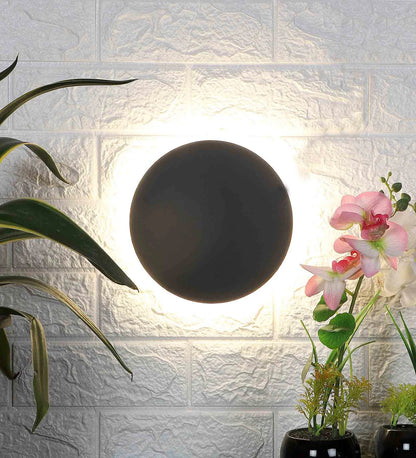 Bailar Grey Aluminium Outdoor Wall Light | 7080 | Included Bulb | Eliante by Jainsons Lights