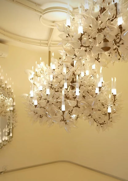 Frosted Alabaster Foliage Chandelier – A Statement Piece for Grand Foyers