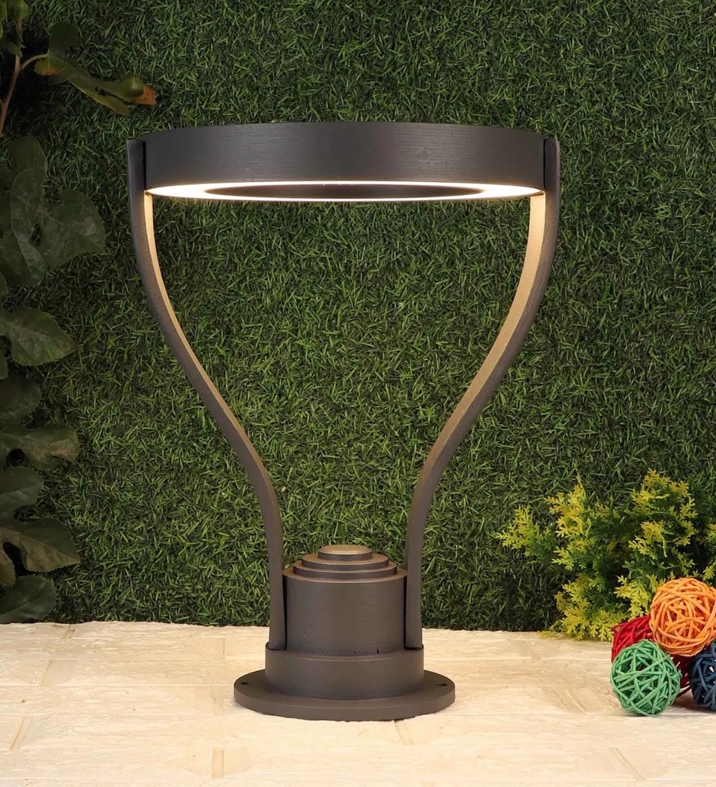 Grey Aluminium Gate Lights | JS-1050-GL-  Big | Included Bulb | Eliante by Jainsons Lights