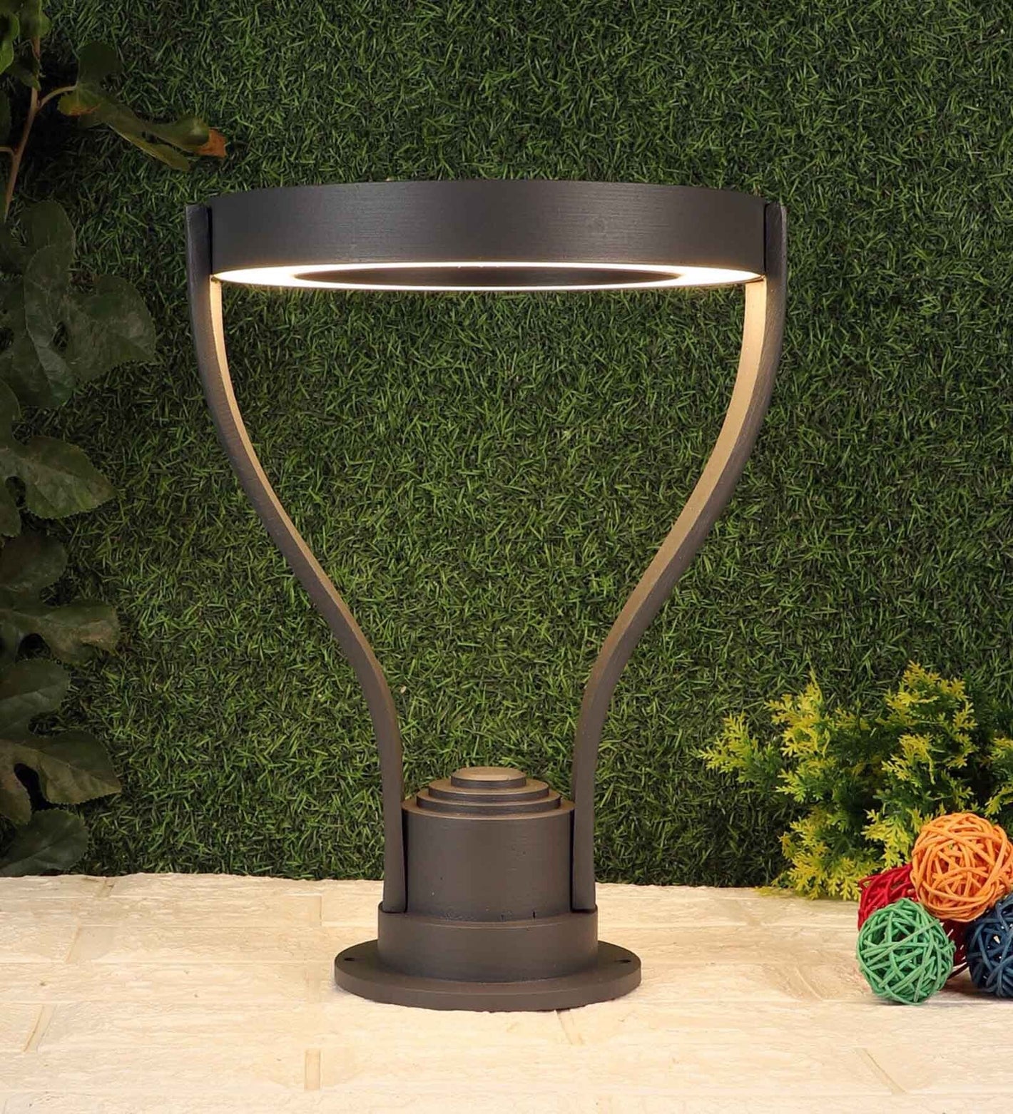 Grey Aluminium Gate Lights | JS-1050-GL- Small | Included Bulb | Eliante by Jainsons Lights