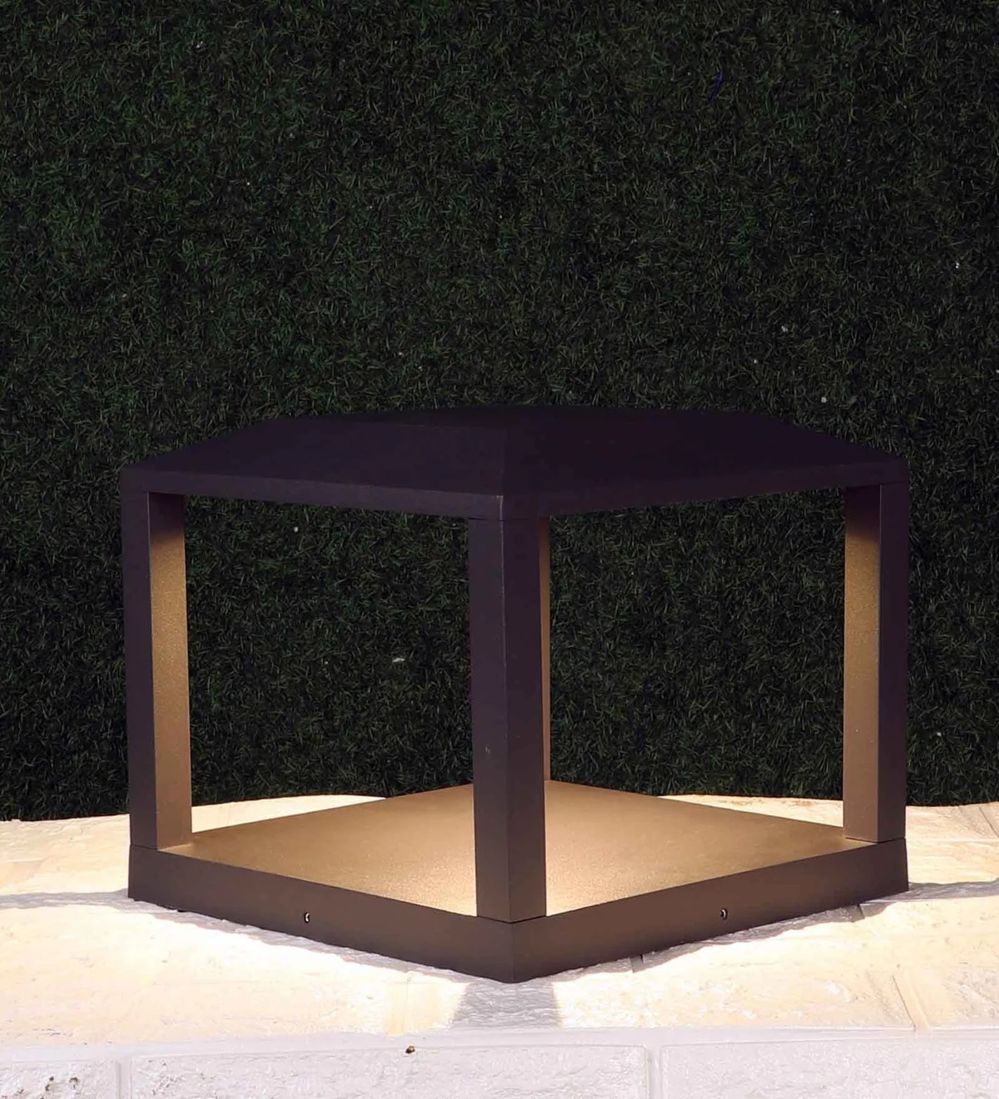 Taio Grey Aluminium Gate Light | JS-9905-GL | Included Bulb | Eliante by Jainsons Lights