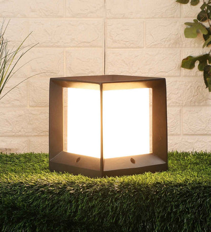 Lorraaine Grey Metal Gate Light | 2408-MED | Included Bulb | Eliante by Jainsons Lights