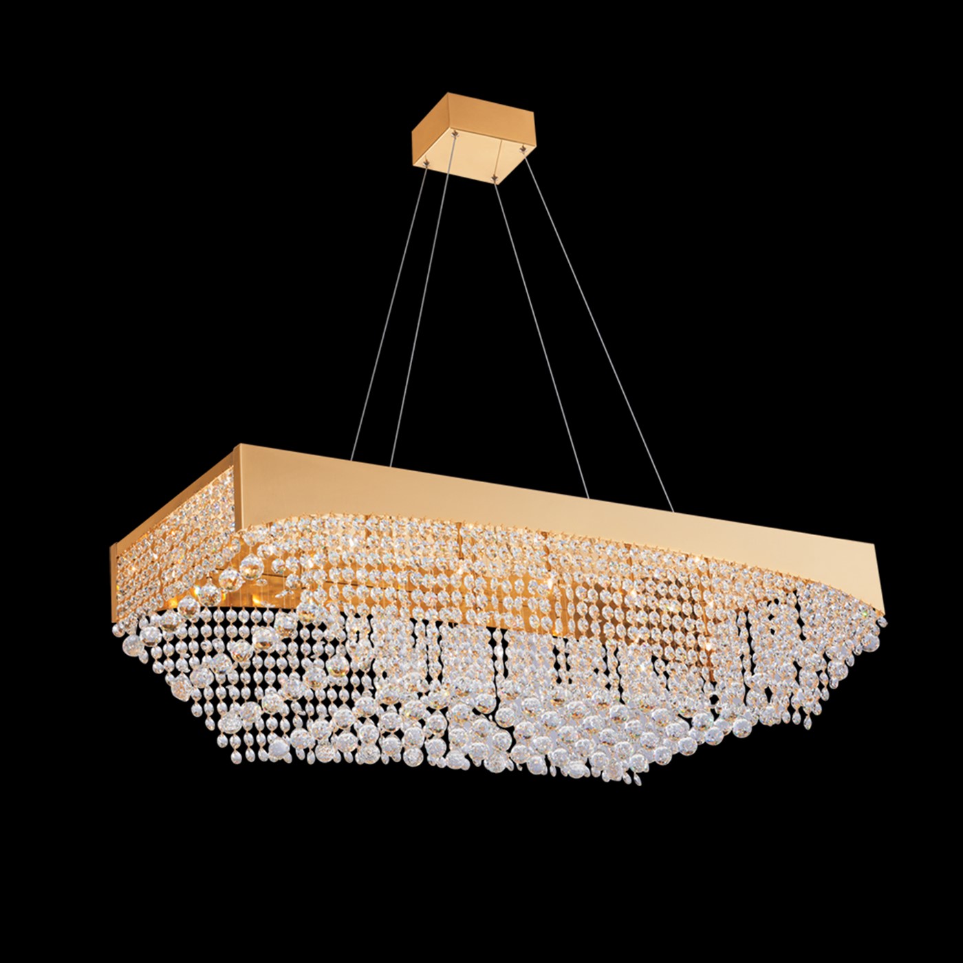 Jaquar Lepus chandelier with asfour almaaza crystal