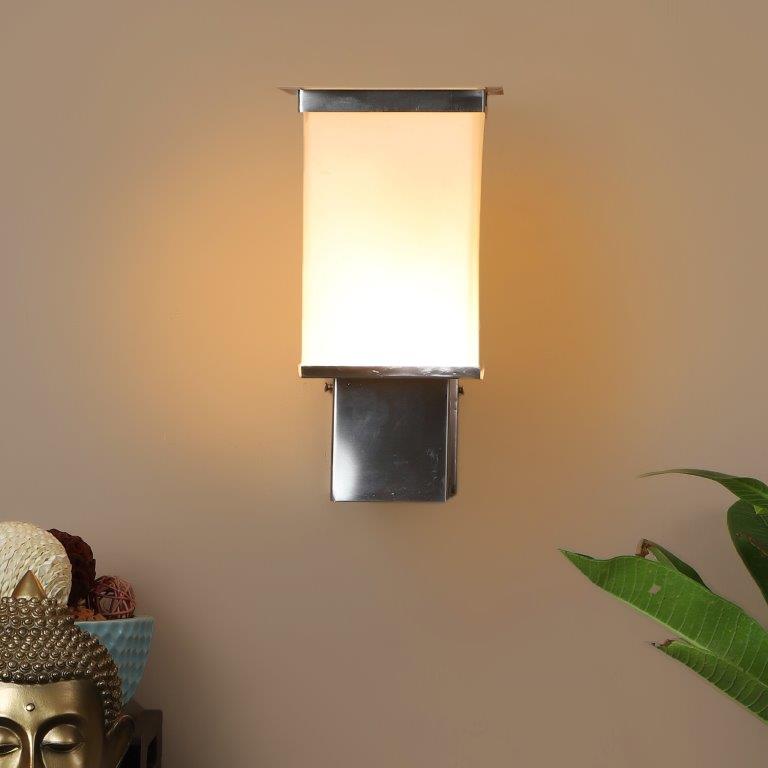 Blanco Silver Iron Wall Light - B22 holder - without Bulb - JS-5138-1W