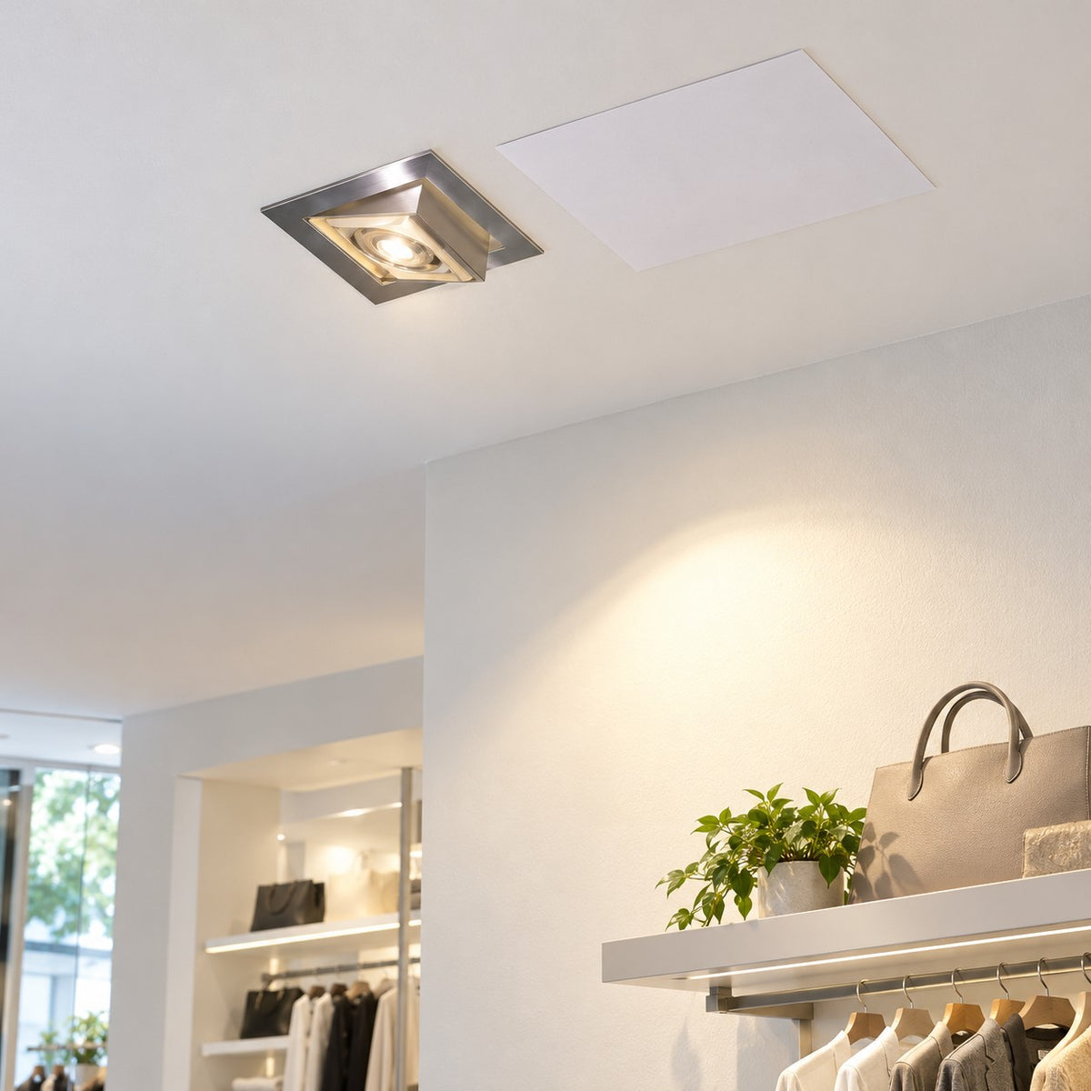 Halogen And CFL Downlight Frames And Fixtures - 50W Square Zoom Wall Washer Satin