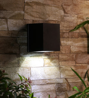 Black Metal Outdoor Wall Light -Le-1071-2x1-White