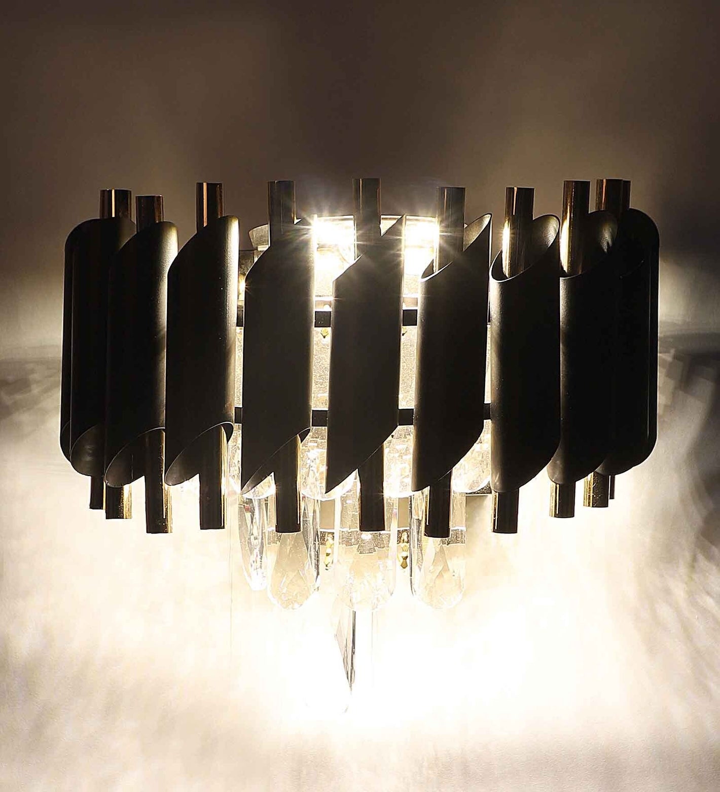Luna Black and Gold Iron Wall Light | GB-1107 | Included Bulb | Eliante by Jainsons Lights