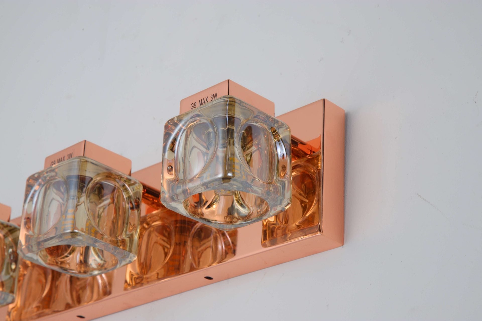JSPHILO 3-215-3xG9 Shine Crystal Mirror Light