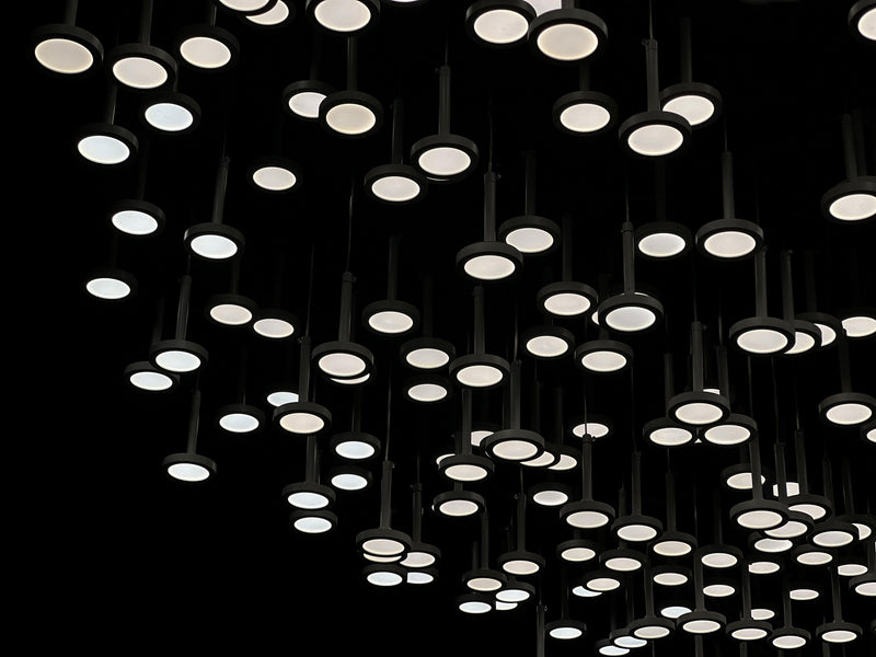Raindrop Disc Cluster Chandelier – A Cloud-Like Statement for Grand Lobbies