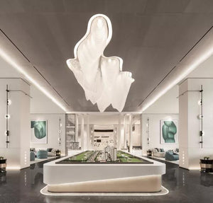 Layered Fin Sculptural Chandelier – A Flowing Statement for Grand Sales Lounges