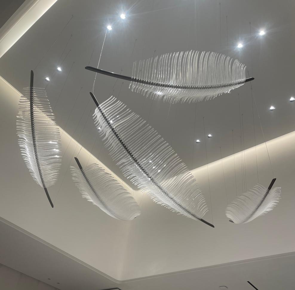 Sculpted Plume Chandelier – A Dramatic Statement for Double-Height Lobbies