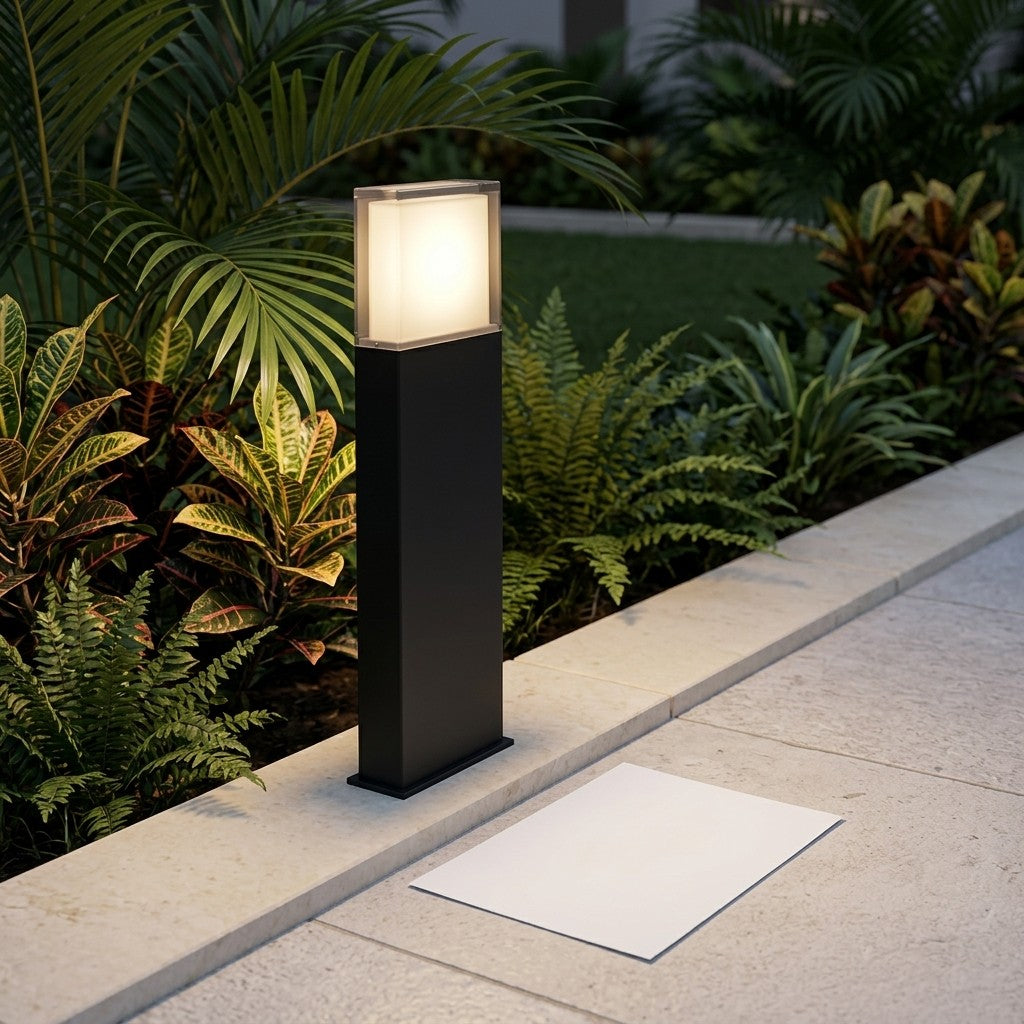 Garden LED Bollard Lights - 6W Tread 300mm Bollard, 6W Tread 600mm Bollard