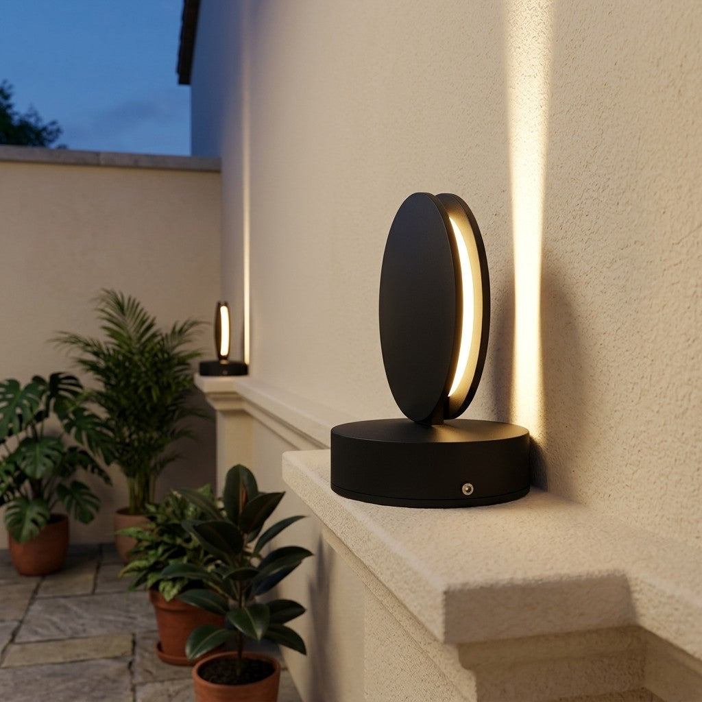 Decorative Outdoor LED Wall Lights – Range 2 - 9W Streak Rayz Outdoor Light