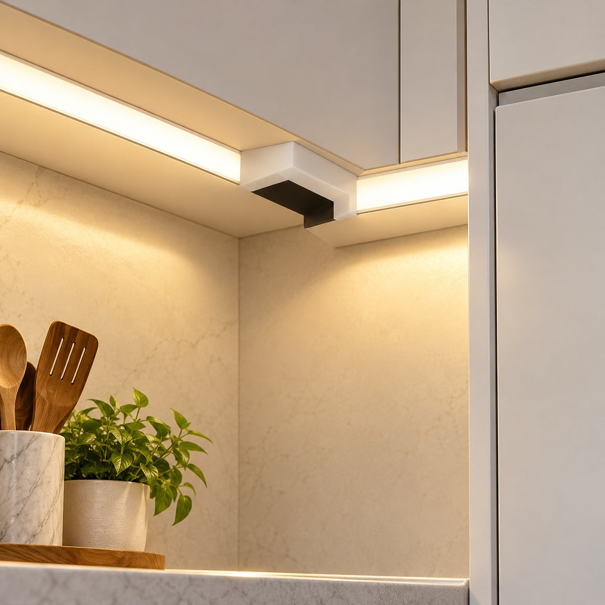 Seamless Modular LED Profile Lighting System - 6.5W Seamless Profile L Connector