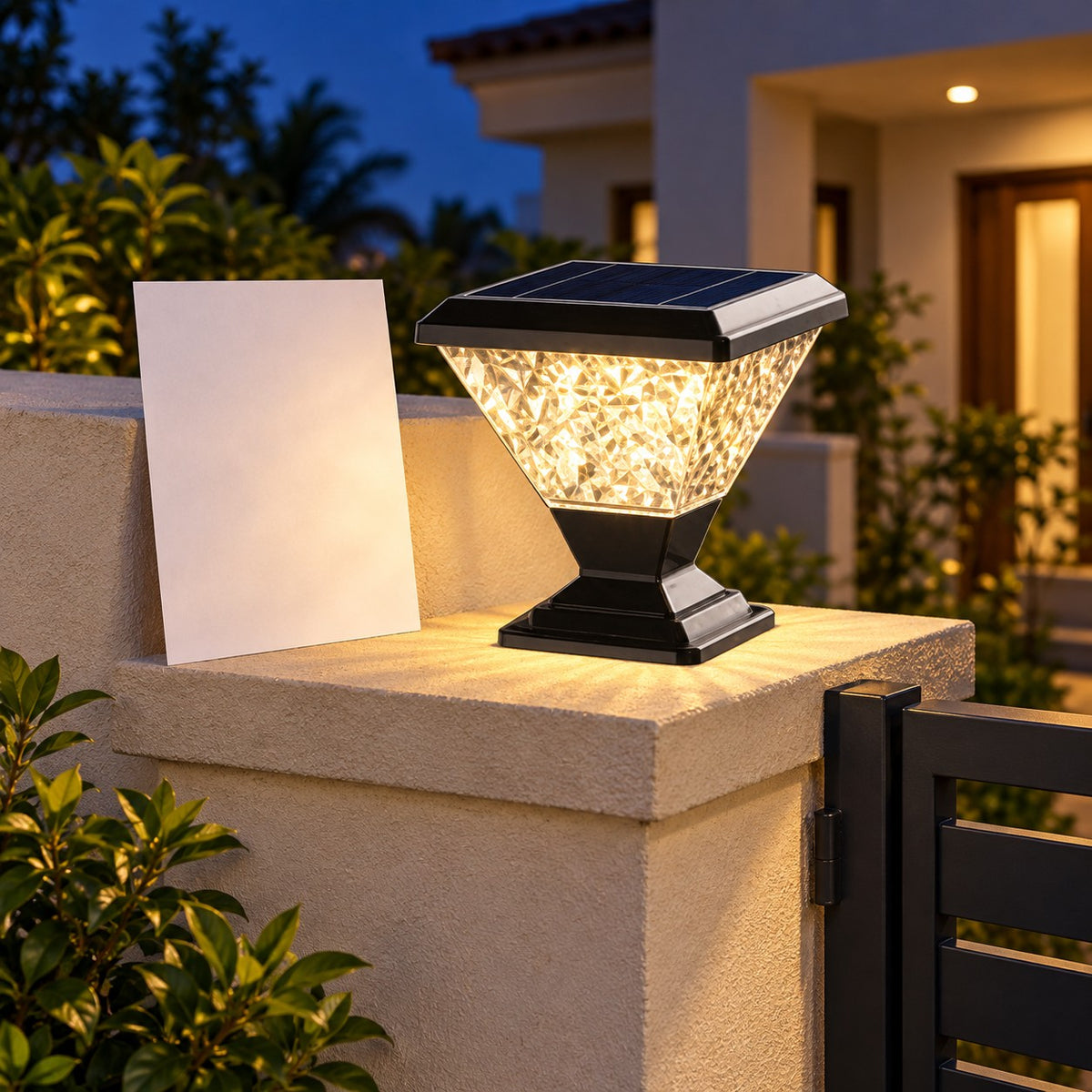 Solar LED Wall And Gate Lights - 10W Solar Gate Top Square With Remote